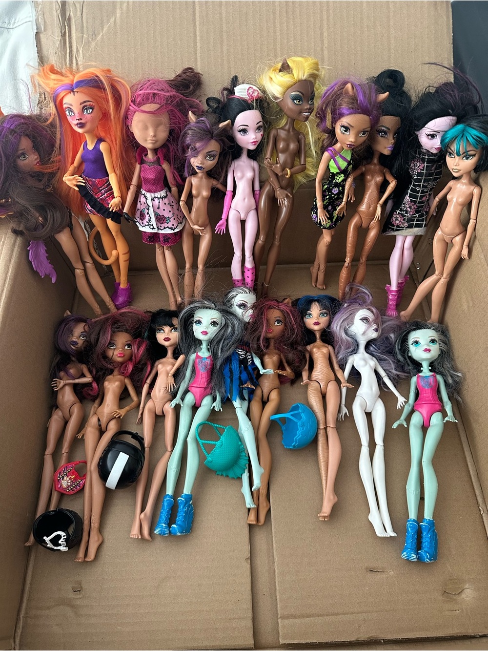 Monster High Assorted Girls Dolls - Mixed Colors